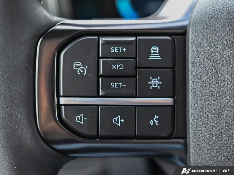 NEW 2026 Ford F-350 Super Duty Platinum Tremor - Agate Black Exterior / BLACK ONYX/BLUE LEATHER Interior - $136,453 - Stock #E60443 - VIN 1FT8W3BM7TED99614 - Photo 18