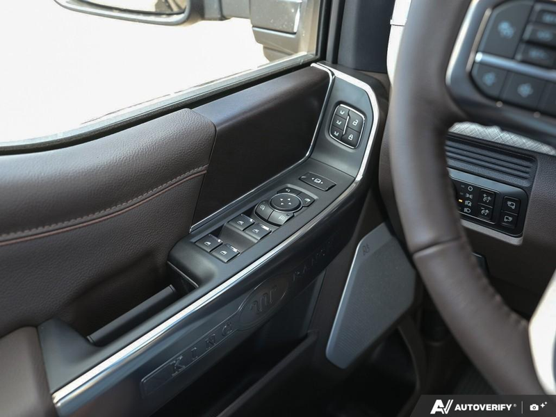 NEW 2026 Ford F-350 Super Duty King Ranch - Agate Black/marsh Grey Accent Exterior / JAVA LEATHER Interior - $125,762 - Stock #E60649 - VIN 1FT8W3BM1TEE28377 - Photo 17
