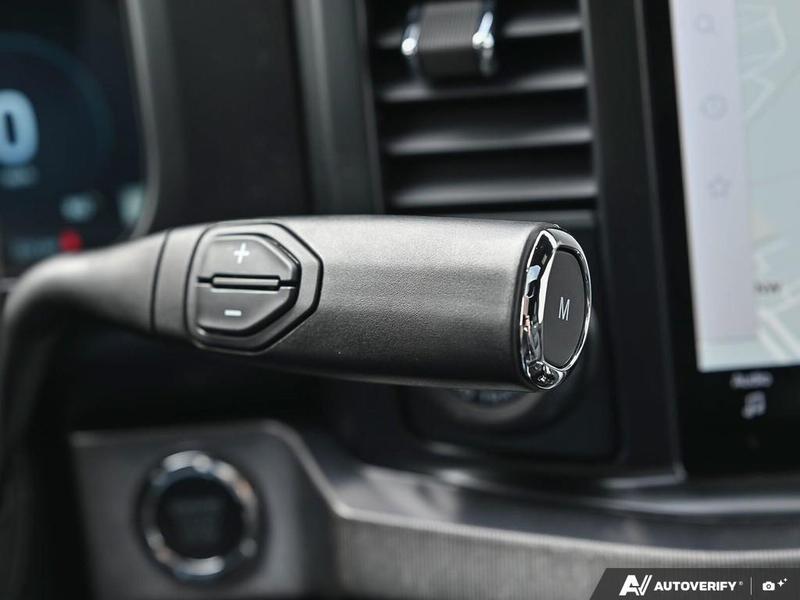 NEW 2026 Ford F-350 Super Duty Platinum Tremor - Agate Black Exterior / BLACK ONYX/BLUE LEATHER Interior - $136,453 - Stock #E60443 - VIN 1FT8W3BM7TED99614 - Photo 19