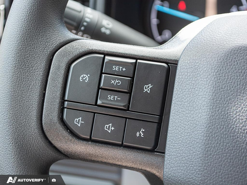NEW 2026 Ford F-350 Super Duty XLT - Oxford White Exterior / MEDIUM DARK SLATE CLOTH Interior - $90,656 - Stock #D60648 - VIN 1FT8W3DT9TEF02228 - Photo 18