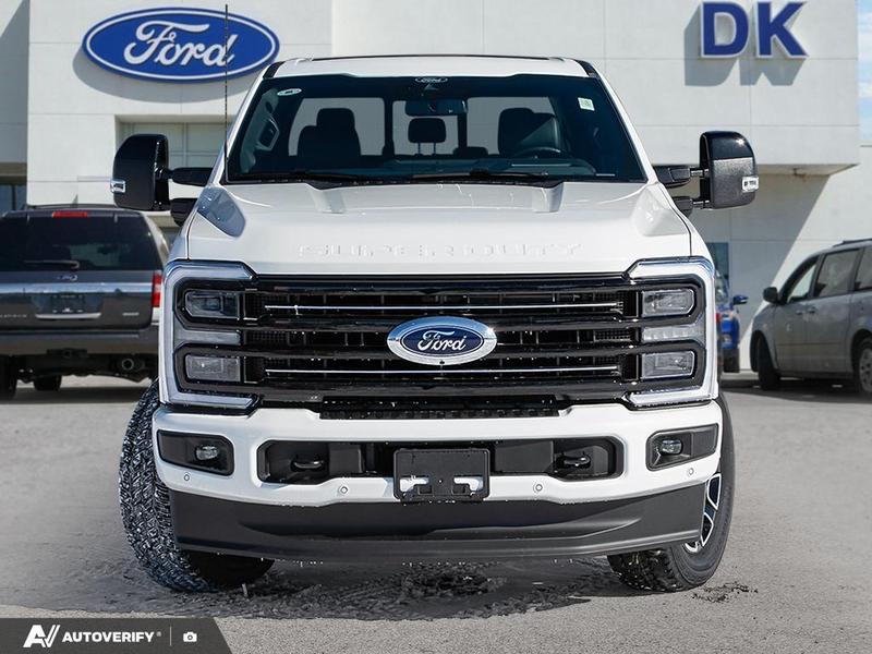 NEW 2026 Ford F-350 Super Duty Platinum - Star White Tri-coat Metallic Exterior / BLACK ONYX/BLUE LEATHER Interior - $121,561 - Stock #D60313 - VIN 1FT8W3BT6TED95352 - Photo 2
