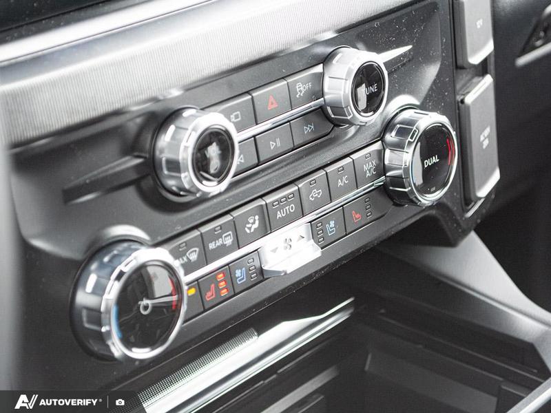 NEW 2026 Ford F-350 Super Duty Platinum - Agate Black Exterior / BLACK ONYX/BLUE LEATHER Interior - $124,761 - Stock #D60306 - VIN 1FT8W3BM5TED97599 - Photo 21