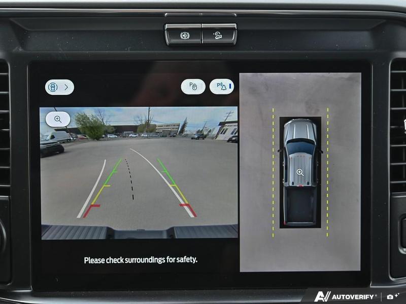 NEW 2026 Ford F-350 Super Duty Platinum Tremor - Agate Black Exterior / BLACK ONYX/BLUE LEATHER Interior - $136,453 - Stock #E60443 - VIN 1FT8W3BM7TED99614 - Photo 21