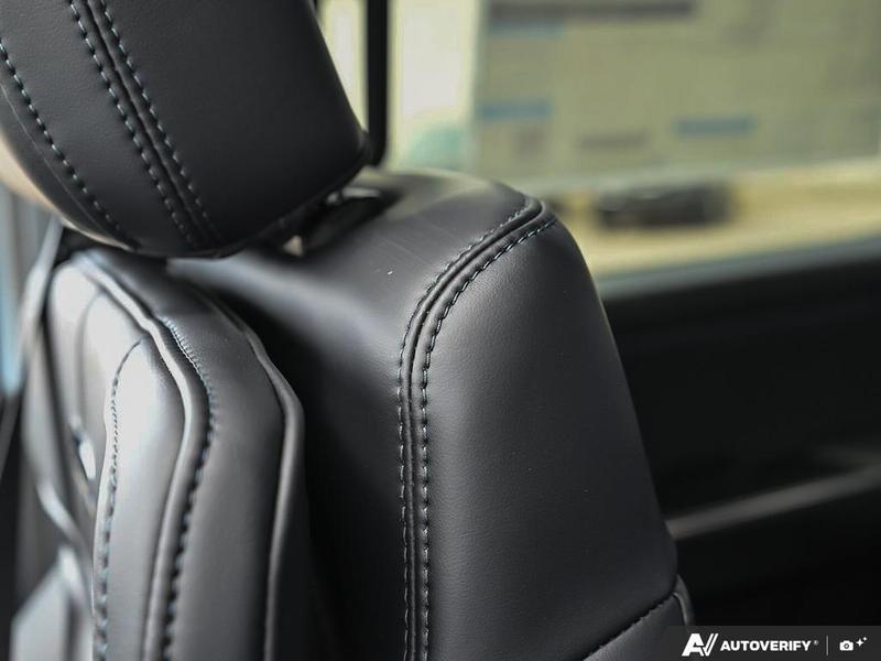 NEW 2026 Ford F-350 Super Duty Platinum - Glacier Gray Exterior / BLACK ONYX/BLUE LEATHER Interior - $137,253 - Stock #E60442 - VIN 1FT8W3BM1TED99091 - Photo 22