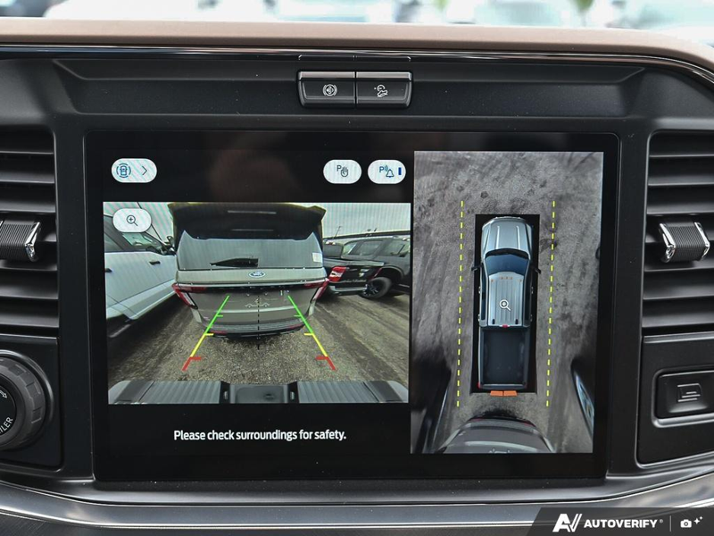 NEW 2026 Ford F-350 Super Duty King Ranch DRW - Agate Black/marsh Grey Accent Exterior / JAVA LEATHER Interior - $125,903 - Stock #E60579 - VIN 1FT8W3DMXTEE36829 - Photo 21