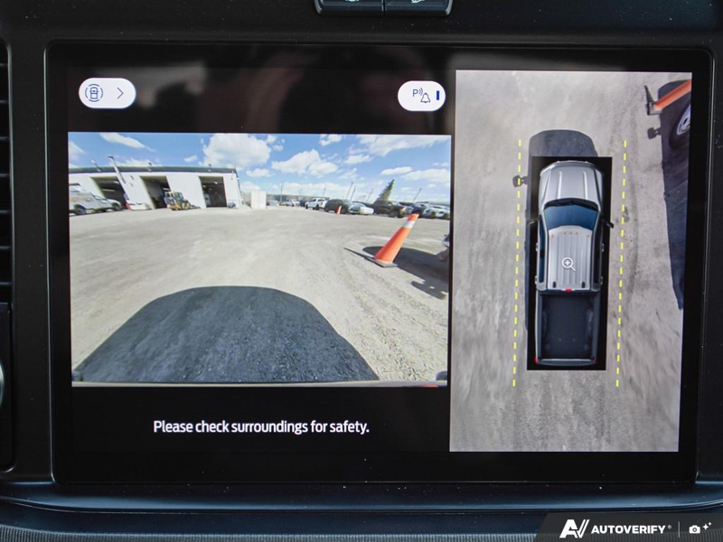 NEW 2026 Ford F-350 Super Duty Platinum Tremor - Agate Black Exterior / BLACK ONYX/BLUE LEATHER Interior - $125,720 - Stock #E60283 - VIN 1FT8W3BM8TED60496 - Photo 22
