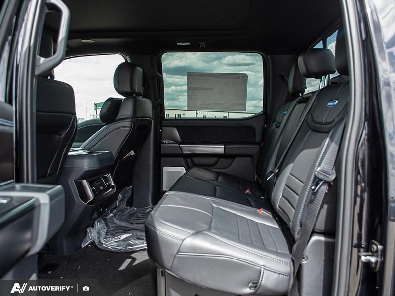 NEW 2026 Ford F-350 Super Duty Platinum - Agate Black Exterior / BLACK ONYX/BLUE LEATHER Interior - $120,761 - Stock #D60436 - VIN 1FT8W3BT6TEE26681 - Photo 24