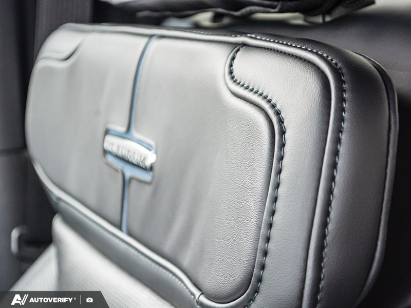 NEW 2026 Ford F-350 Super Duty Platinum - Star White Tri-coat Metallic Exterior / BLACK ONYX/BLUE LEATHER Interior - $125,216 - Stock #D60358 - VIN 1FT8W3BM1TEE07738 - Photo 24