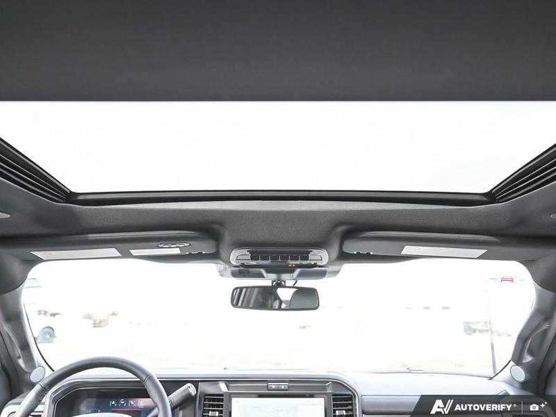 NEW 2026 Ford F-350 Super Duty Platinum Tremor - Star White Tri-coat Metallic Exterior / BLACK ONYX/BLUE LEATHER Interior - $137,253 - Stock #E60436 - VIN 1FT8W3BM9TEE06076 - Photo 26