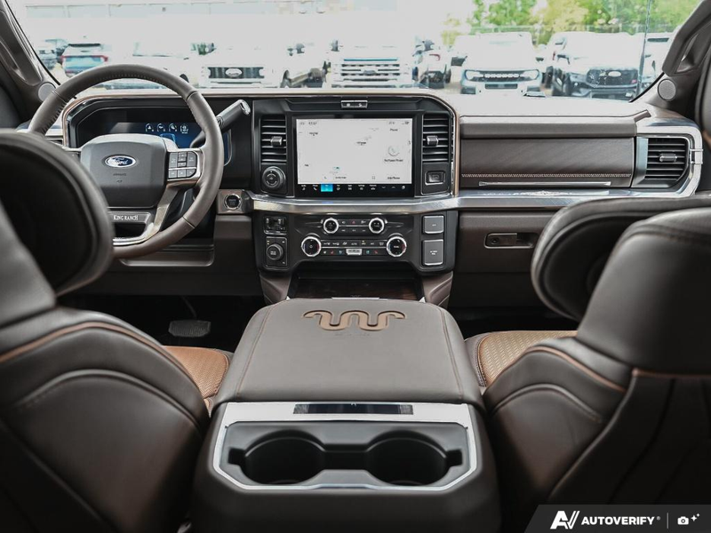NEW 2026 Ford F-350 Super Duty King Ranch DRW - Agate Black/marsh Grey Accent Exterior / JAVA LEATHER Interior - $125,903 - Stock #E60579 - VIN 1FT8W3DMXTEE36829 - Photo 25
