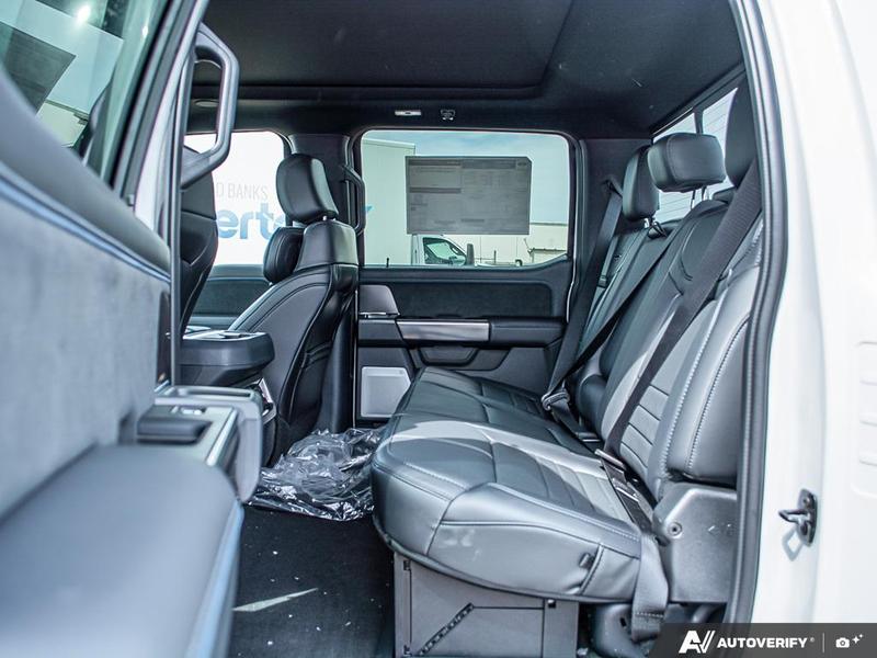NEW 2026 Ford F-350 Super Duty Platinum - Avalanche Exterior / BLACK ONYX/BLUE LEATHER Interior - $136,453 - Stock #E60547 - VIN 1FT8W3BMXTEE28748 - Photo 27