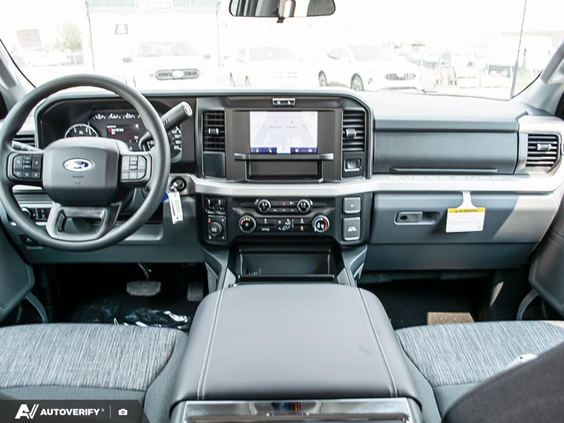NEW 2026 Ford F-350 Super Duty XLT - Oxford White Exterior / MEDIUM DARK SLATE, CLOTH 40/CONSOLE/40 FRONT SEATS Interior - $87,264 - Stock #D60653 - VIN 1FT8W3BT4TEF02317 - Photo 27
