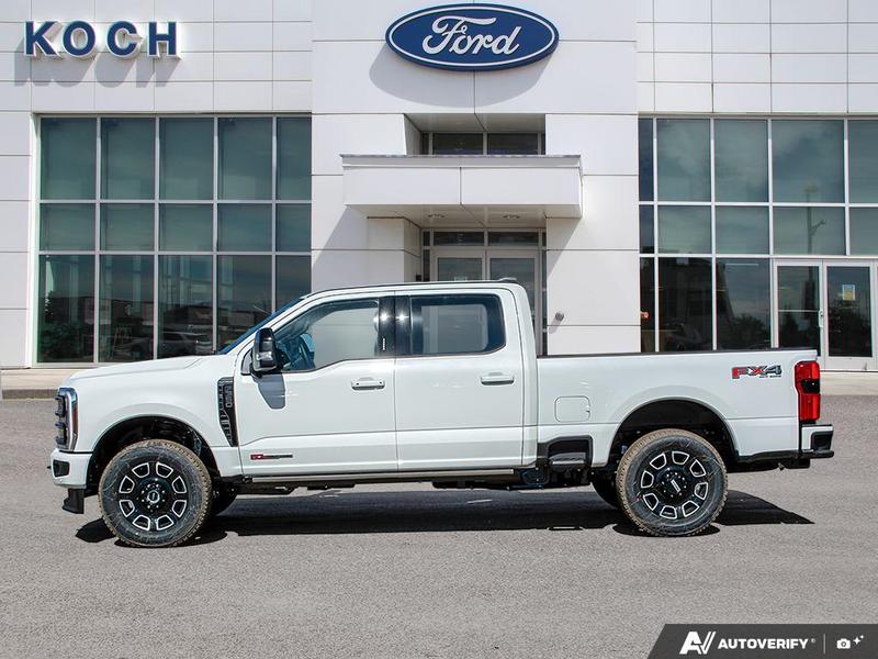 NEW 2026 Ford F-350 Super Duty Platinum - Star White Tri-coat Metallic Exterior / BLACK ONYX/BLUE LEATHER Interior - $132,098 - Stock #E60567 - VIN 1FT8W3BM4TEE27904 - Photo 3