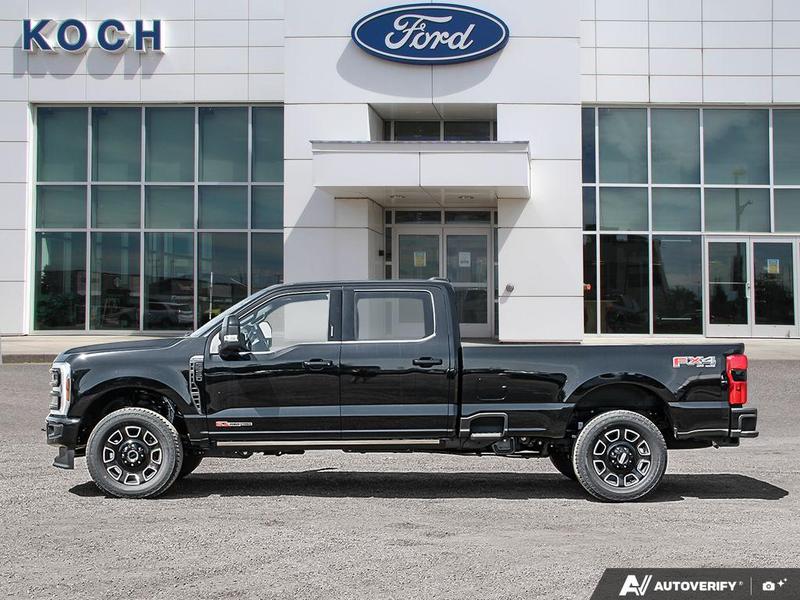 NEW 2026 Ford F-350 Super Duty Platinum Long Box - Agate Black Exterior / BLACK ONYX/BLUE LEATHER Interior - $129,948 - Stock #E60376 - VIN 1FT8W3BM2TED95941 - Photo 3