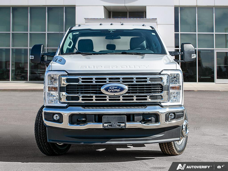 NEW 2026 Ford F-350 Super Duty XLT DRW - Oxford White Exterior / MEDIUM DARK SLATE CLOTH Interior - $94,819 - Stock #E60466 - VIN 1FT8W3DT3TEE00083 - Photo 2