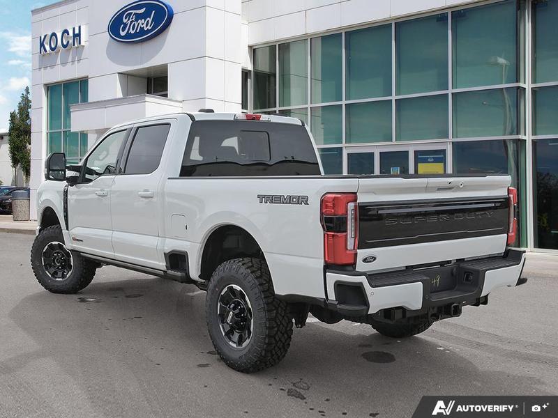 NEW 2026 Ford F-350 Super Duty Platinum Tremor - Star White Tri-coat Metallic Exterior / BLACK ONYX/BLUE LEATHER Interior - $137,253 - Stock #E60436 - VIN 1FT8W3BM9TEE06076 - Photo 4