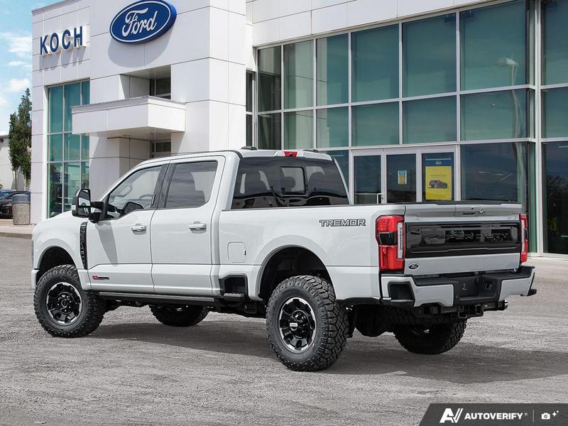 NEW 2026 Ford F-350 Super Duty Platinum - Avalanche Exterior / BLACK ONYX/BLUE LEATHER Interior - $136,453 - Stock #E60547 - VIN 1FT8W3BMXTEE28748 - Photo 4