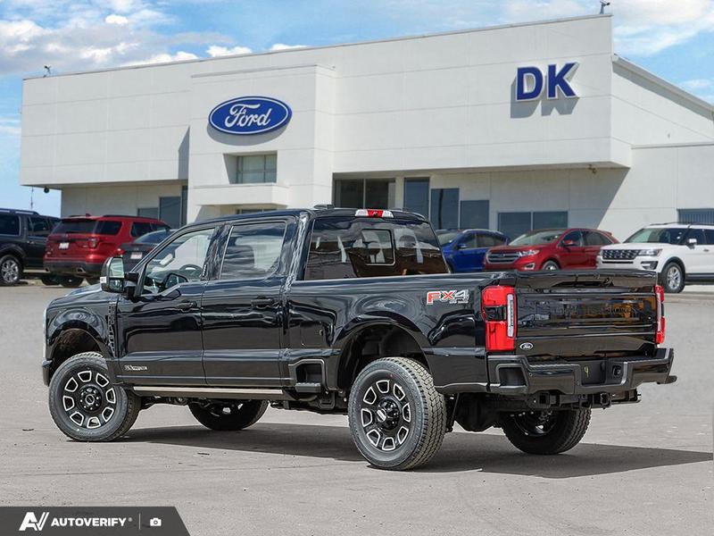NEW 2026 Ford F-350 Super Duty Platinum - Agate Black Exterior / BLACK ONYX/BLUE LEATHER Interior - $120,761 - Stock #D60436 - VIN 1FT8W3BT6TEE26681 - Photo 4
