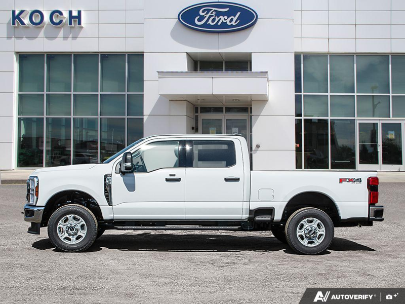NEW 2026 Ford F-350 Super Duty XLT - Oxford White Exterior / MEDIUM DARK SLATE CLOTH Interior - $80,062 - Stock #E60419 - VIN 1FT8W3BN1TED90464 - Photo 3