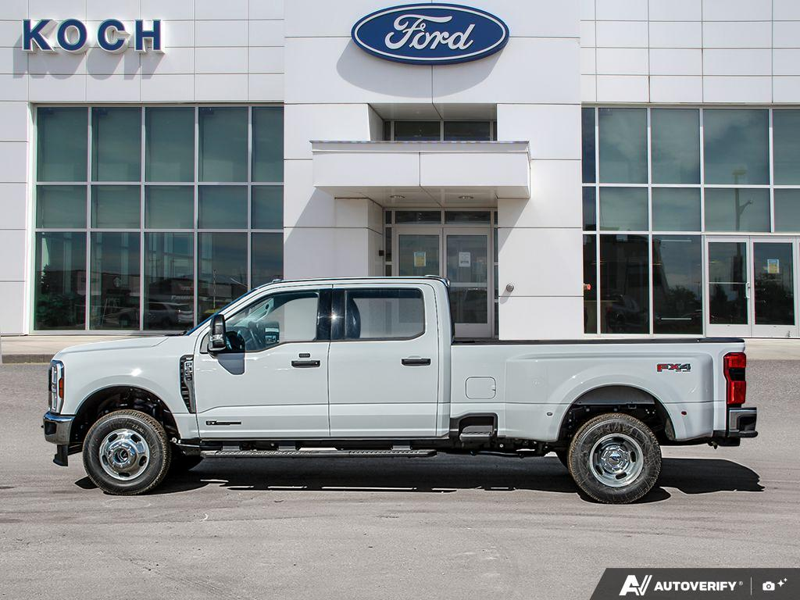 NEW 2026 Ford F-350 Super Duty XLT DRW - Oxford White Exterior / MEDIUM DARK SLATE CLOTH Interior - $94,819 - Stock #E60466 - VIN 1FT8W3DT3TEE00083 - Photo 3