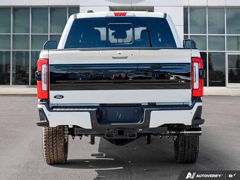 NEW 2026 Ford F-350 Super Duty Platinum - Star White Tri-coat Metallic Exterior / BLACK ONYX/BLUE LEATHER Interior - $132,098 - Stock #E60567 - VIN 1FT8W3BM4TEE27904 - Photo 5
