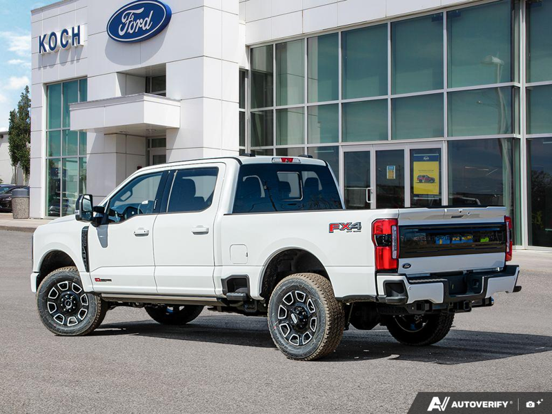NEW 2026 Ford F-350 Super Duty Platinum - Star White Tri-coat Metallic Exterior / BLACK ONYX/BLUE LEATHER Interior - $120,989 - Stock #E60567 - VIN 1FT8W3BM4TEE27904 - Photo 4