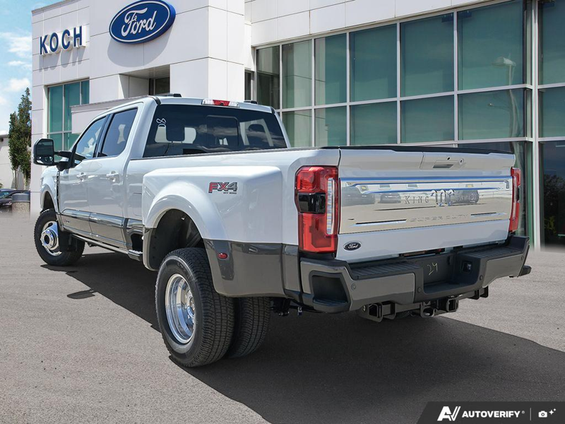 NEW 2026 Ford F-350 Super Duty King Ranch DRW - Star White/marsh Grey Accent Exterior / JAVA LEATHER Interior - $128,778 - Stock #E60586 - VIN 1FT8W3DM1TEE28795 - Photo 4