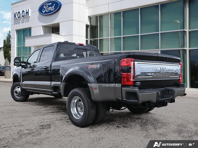 NEW 2026 Ford F-350 Super Duty King Ranch DRW - Agate Black/marsh Grey Accent Exterior / JAVA LEATHER Interior - $119,846 - Stock #E60579 - VIN 1FT8W3DMXTEE36829 - Photo 4