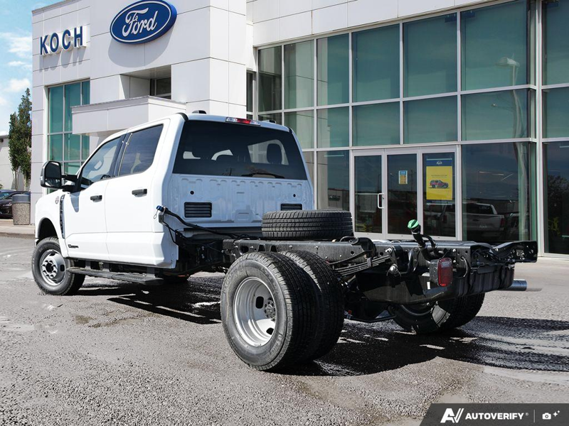 NEW 2026 Ford F-350 Super Duty XLT Cab N Chassis - Oxford White Exterior / MEDIUM DARK SLATE CLOTH Interior - $97,914 - Stock #E60337 - VIN 1FD8W3HT1TED93575 - Photo 4