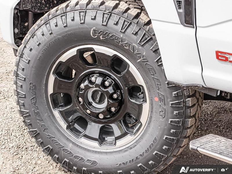NEW 2026 Ford F-350 Super Duty Platinum - Avalanche Exterior / BLACK ONYX/BLUE LEATHER Interior - $136,453 - Stock #E60547 - VIN 1FT8W3BMXTEE28748 - Photo 6
