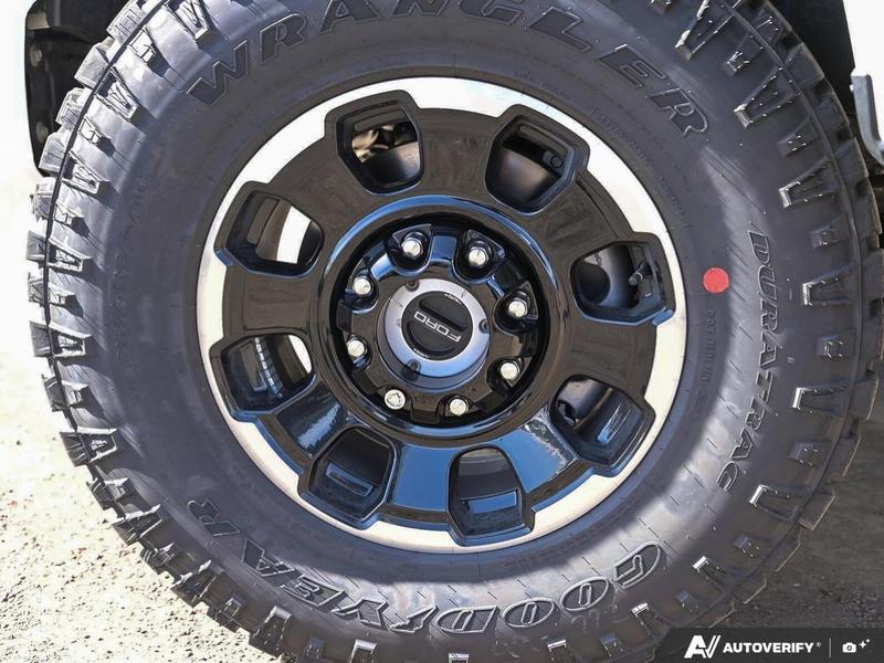 NEW 2026 Ford F-350 Super Duty Platinum Tremor - Star White Tri-coat Metallic Exterior / BLACK ONYX/BLUE LEATHER Interior - $137,153 - Stock #E60247 - VIN 1FT8W3BM5TED66353 - Photo 6