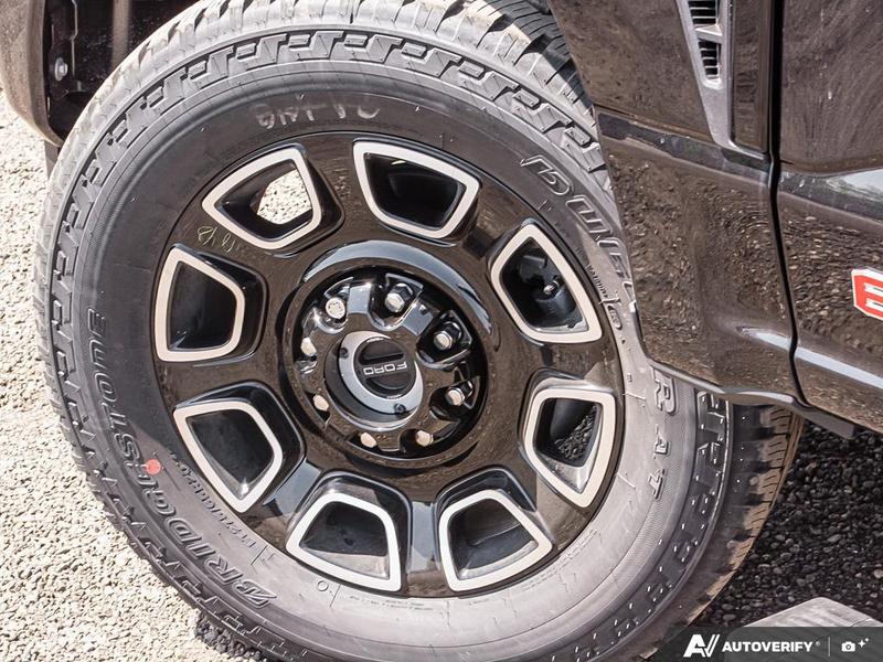 NEW 2026 Ford F-350 Super Duty Platinum Long Box - Agate Black Exterior / BLACK ONYX/BLUE LEATHER Interior - $129,948 - Stock #E60376 - VIN 1FT8W3BM2TED95941 - Photo 6