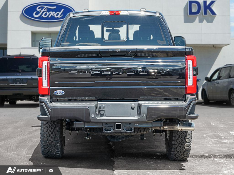 NEW 2026 Ford F-350 Super Duty Platinum - Agate Black Metallic Exterior / BLACK ONYX/PLATINUM BLUE, UNIQUE PLATINUM LEATHER 40/CONSOLE/40 Interior - $120,930 - Stock #D60703 - VIN 1FT8W3BM4TED65193 - Photo 5