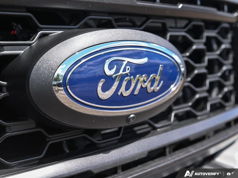 NEW 2026 Ford F-350 Super Duty STX - Avalanche Exterior / MED DARK SLATE VINYL Interior - $91,878 - Stock #E60791 - VIN 1FT8W3BT0TEE76993 - Photo 9