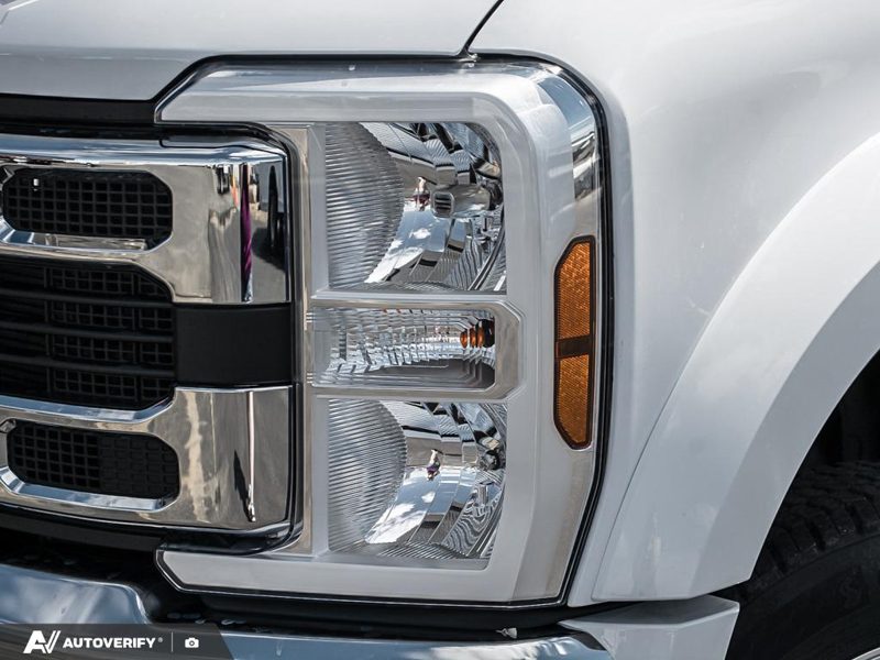 NEW 2026 Ford F-450 Super Duty XLT - Oxford White Exterior / MEDIUM DARK SLATE CLOTH Interior - $104,464 - Stock #D60625 - VIN 1FT8W4DT3TEE97016 - Photo 10