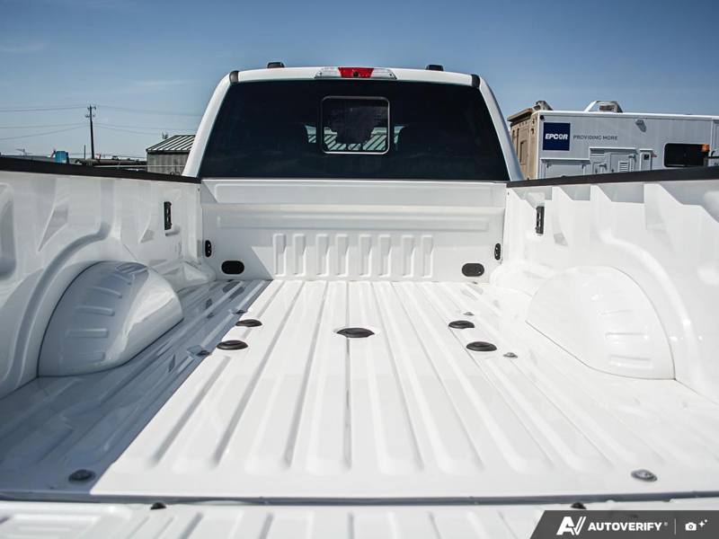 NEW 2026 Ford F-450 Super Duty King Ranch - Star White/marsh Grey Accent Exterior / JAVA LEATHER Interior - $138,287 - Stock #E60404 - VIN 1FT8W4DM0TEE06549 - Photo 11