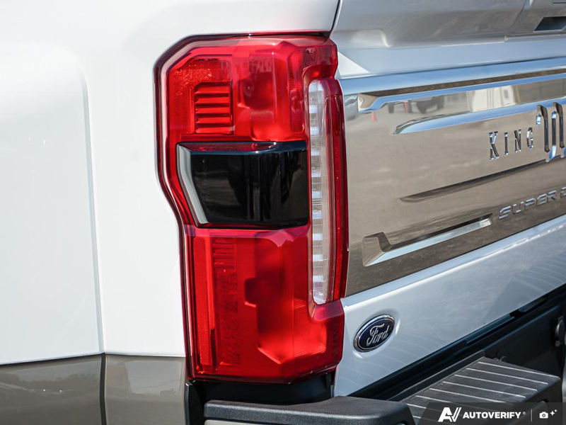 NEW 2026 Ford F-450 Super Duty King Ranch - Star White/marsh Grey Accent Exterior / JAVA LEATHER Interior - $138,287 - Stock #E60404 - VIN 1FT8W4DM0TEE06549 - Photo 12