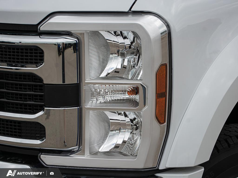 NEW 2026 Ford F-450 Super Duty XLT - Oxford White Exterior / MEDIUM DARK SLATE CLOTH Interior - $104,464 - Stock #D60629 - VIN 1FT8W4DT0TEF05430 - Photo 14