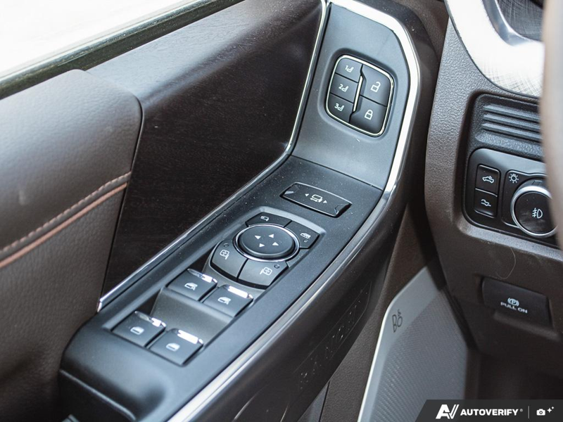NEW 2026 Ford F-450 Super Duty King Ranch - Star White/marsh Grey Accent Exterior / JAVA LEATHER Interior - $138,287 - Stock #E60404 - VIN 1FT8W4DM0TEE06549 - Photo 17