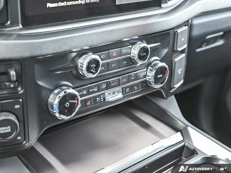 NEW 2026 Ford F-450 Super Duty Platinum - Agate Black Exterior / BLACK ONYX/BLUE LEATHER Interior - $137,958 - Stock #E60275 - VIN 1FT8W4DM9TED92070 - Photo 20