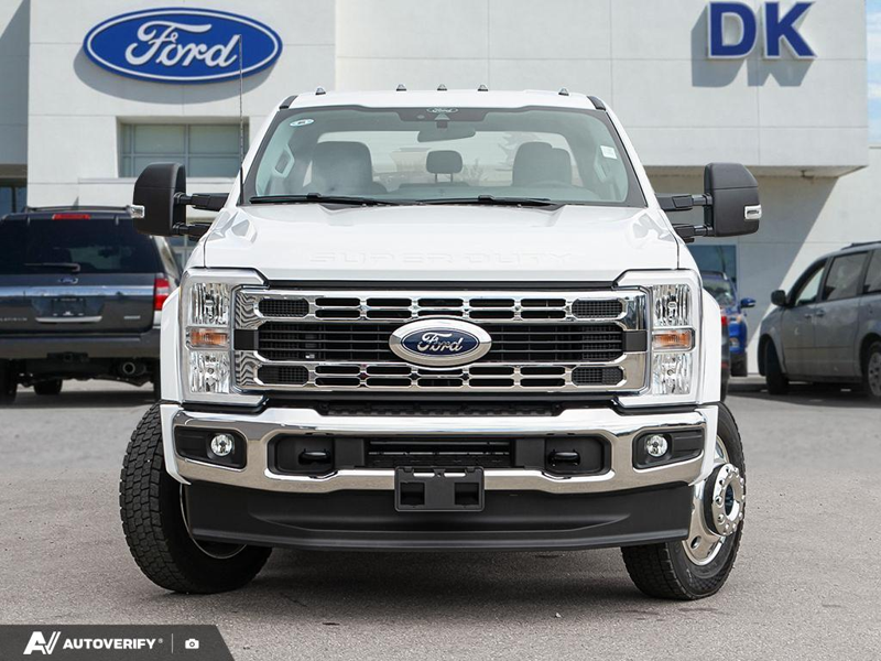 NEW 2026 Ford F-450 Super Duty XLT - Oxford White Exterior / MEDIUM DARK SLATE CLOTH Interior - $99,234 - Stock #D60628 - VIN 1FT8W4DT1TEF05128 - Photo 2