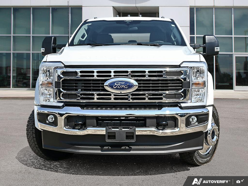 NEW 2026 Ford F-450 Super Duty XLT - Oxford White Exterior / MEDIUM DARK SLATE CLOTH Interior - $106,099 - Stock #E60861 - VIN 1FT8W4DT7TEE70305 - Photo 2