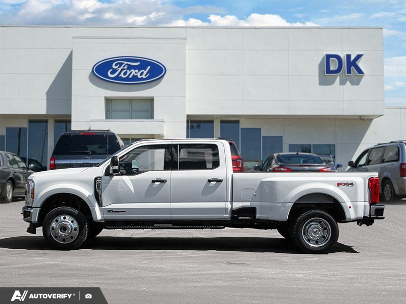 NEW 2026 Ford F-450 Super Duty XLT - Oxford White Exterior / MEDIUM DARK SLATE CLOTH Interior - $104,464 - Stock #D60625 - VIN 1FT8W4DT3TEE97016 - Photo 3