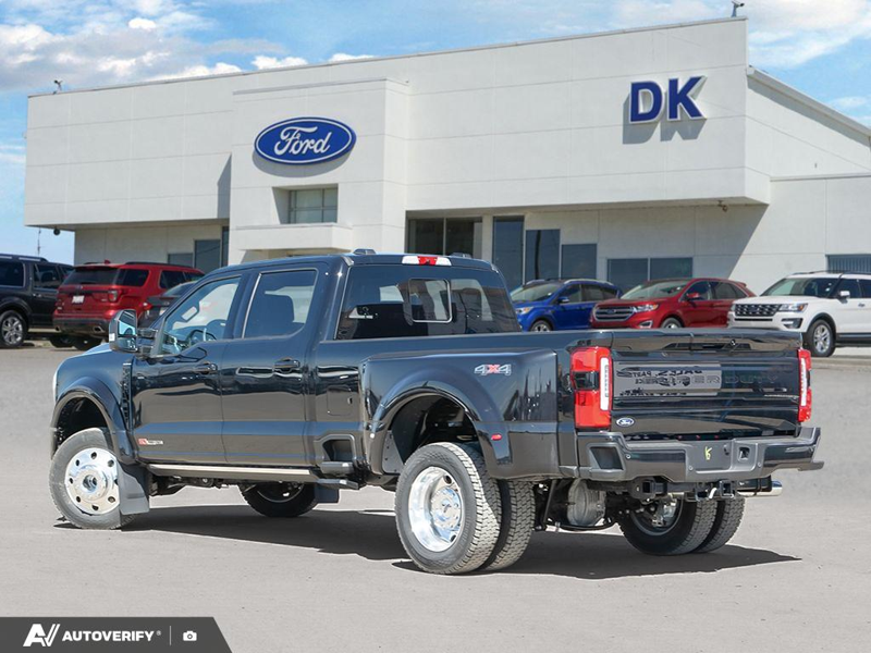 NEW 2026 Ford F-450 Super Duty Platinum - Agate Black Exterior / BLACK ONYX/BLUE LEATHER Interior - $136,759 - Stock #D60295 - VIN 1FT8W4DM2TED83646 - Photo 4