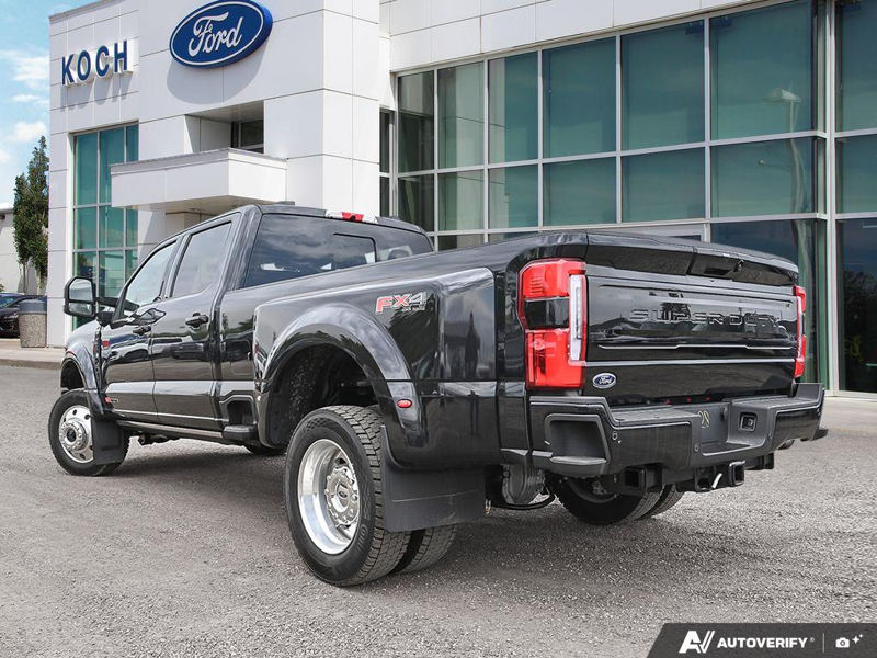 NEW 2026 Ford F-450 Super Duty Platinum - Agate Black Exterior / BLACK ONYX/BLUE LEATHER Interior - $137,958 - Stock #E60275 - VIN 1FT8W4DM9TED92070 - Photo 4