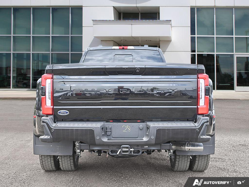 NEW 2026 Ford F-450 Super Duty Platinum - Agate Black Exterior / BLACK ONYX/BLUE LEATHER Interior - $137,958 - Stock #E60275 - VIN 1FT8W4DM9TED92070 - Photo 5