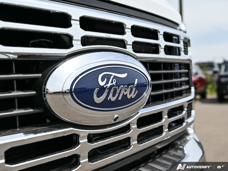 NEW 2026 Ford F-450 Super Duty XLT - Oxford White Exterior / MEDIUM DARK SLATE CLOTH Interior - $106,099 - Stock #E60873 - VIN 1FT8W4DT1TEE69473 - Photo 9