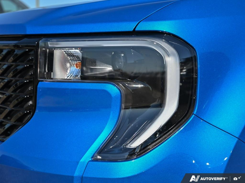 NEW 2026 Ford Maverick Lariat - Velocity Blue Metallic Exterior / BLACK ONYX, ACTIVEX TRIMMED HEATED FRONT BUCKET SEATS Interior - $53,444 - Stock #E60973 - VIN 3FTTW8SA2TRB27708 - Photo 10