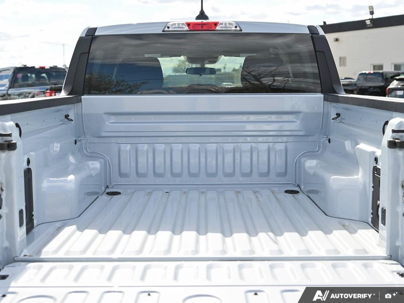 NEW 2026 Ford Maverick XLT - Space White Metallic Exterior / NAVY PIER Interior - $44,094 - Stock #E60698 - VIN 3FTTW8J3XTRA71603 - Photo 11