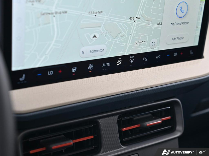 NEW 2026 Ford Maverick Lariat - Space White Metallic Exterior / SMOKED TRUFFLED, ACTIVEX TRIMMED HEATED FRONT BUCKET SEATS Interior - $49,923 - Stock #E60958 - VIN 3FTTW8S3XTRB30941 - Photo 20